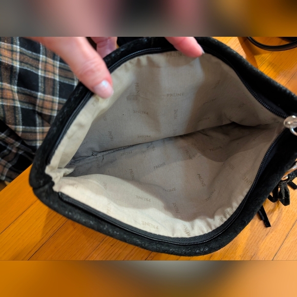 2 Prune leather wristlets / clutch purses - Picture 16 of 16